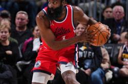 开云-包含今晨意大利杯传出新动向，洛杉矶快船篮板制胜，管理层表态——目标明确，阵容厚度经受考验的词条-开云