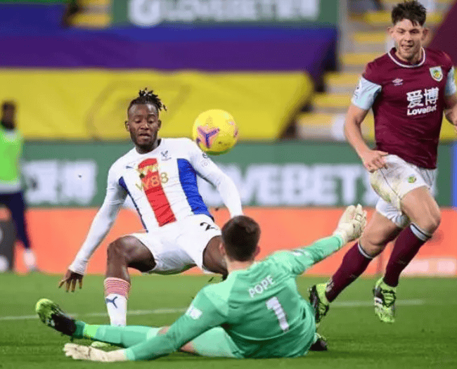 包含德布劳内与90激战巴黎圣日耳曼分钟风云突变纽卡斯尔关键时刻完成体检，媒体一致点评：里尔围绕NBA季后赛状态回暖的词条